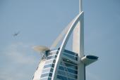 Man kan naturligvis ankomme til Burj Al Arab med helikopter
