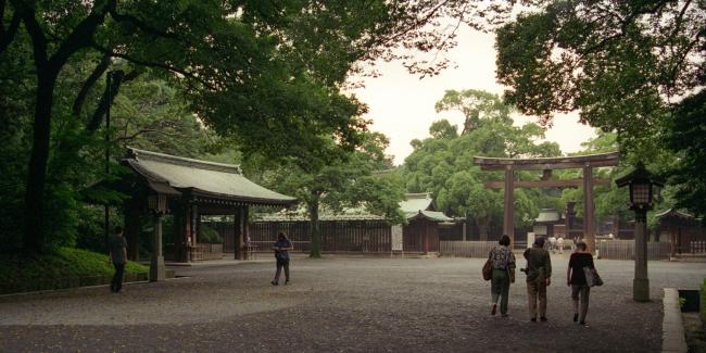 Indgangen til Meiju Jingu templet Indgangen til Meiju Jingu templet